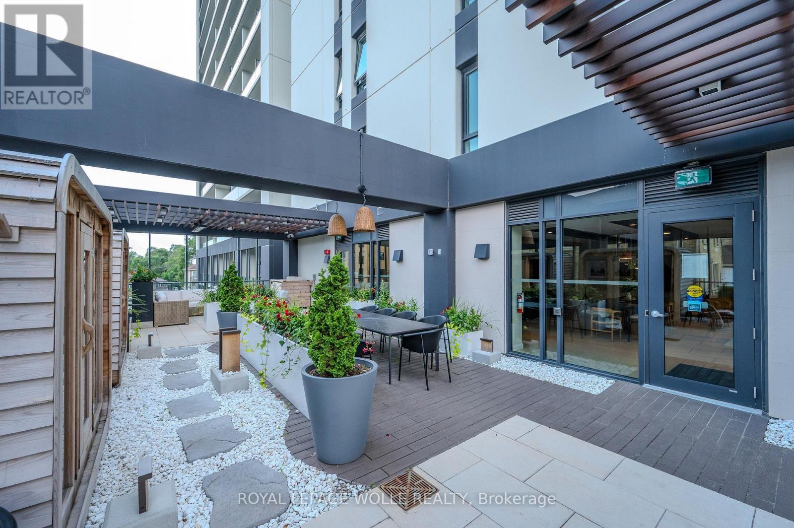 












304 - 741 KING STREET W

,
Kitchener,




Ontario
N2G0E9

