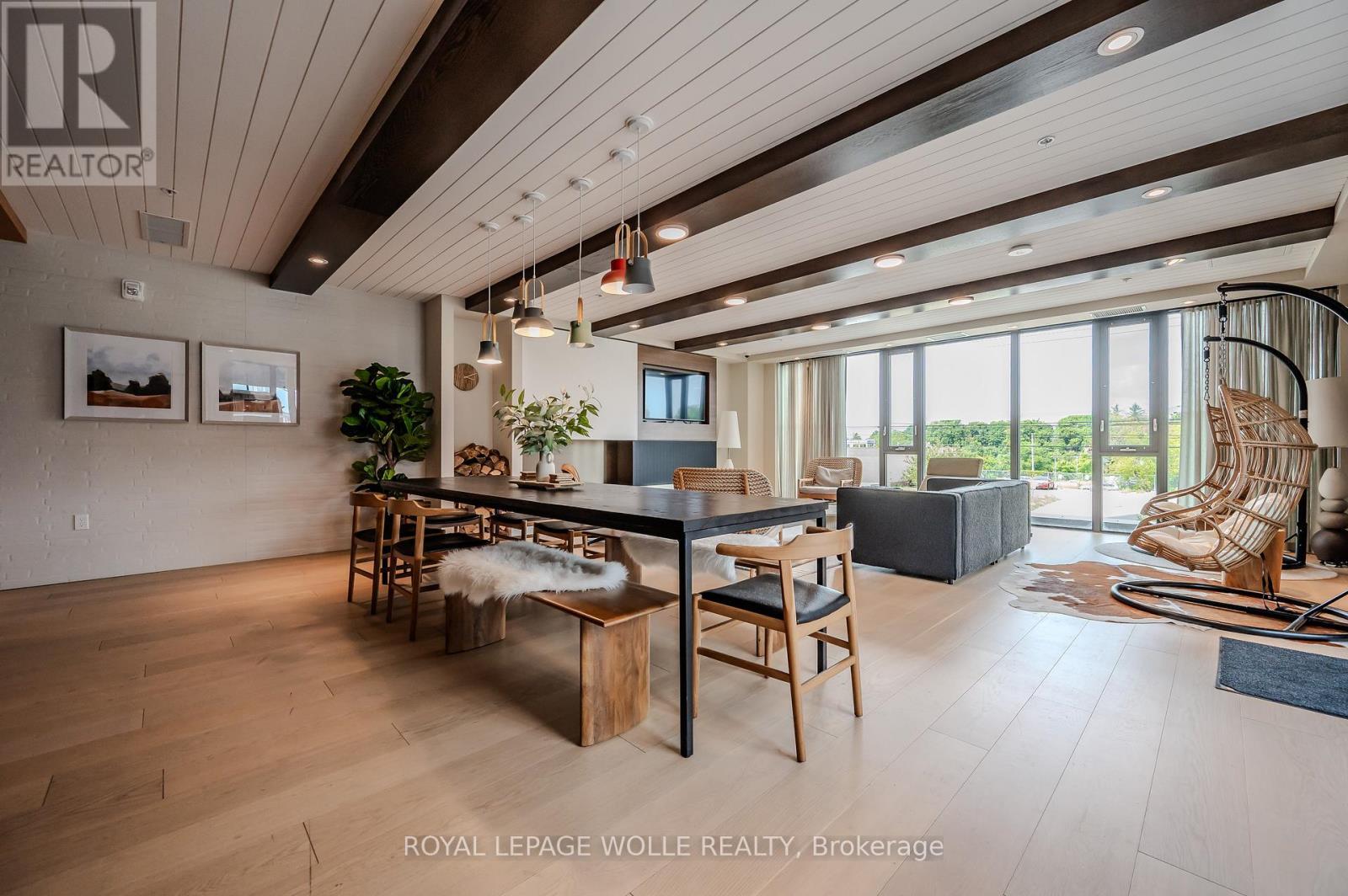 












304 - 741 KING STREET W

,
Kitchener,




Ontario
N2G0E9

