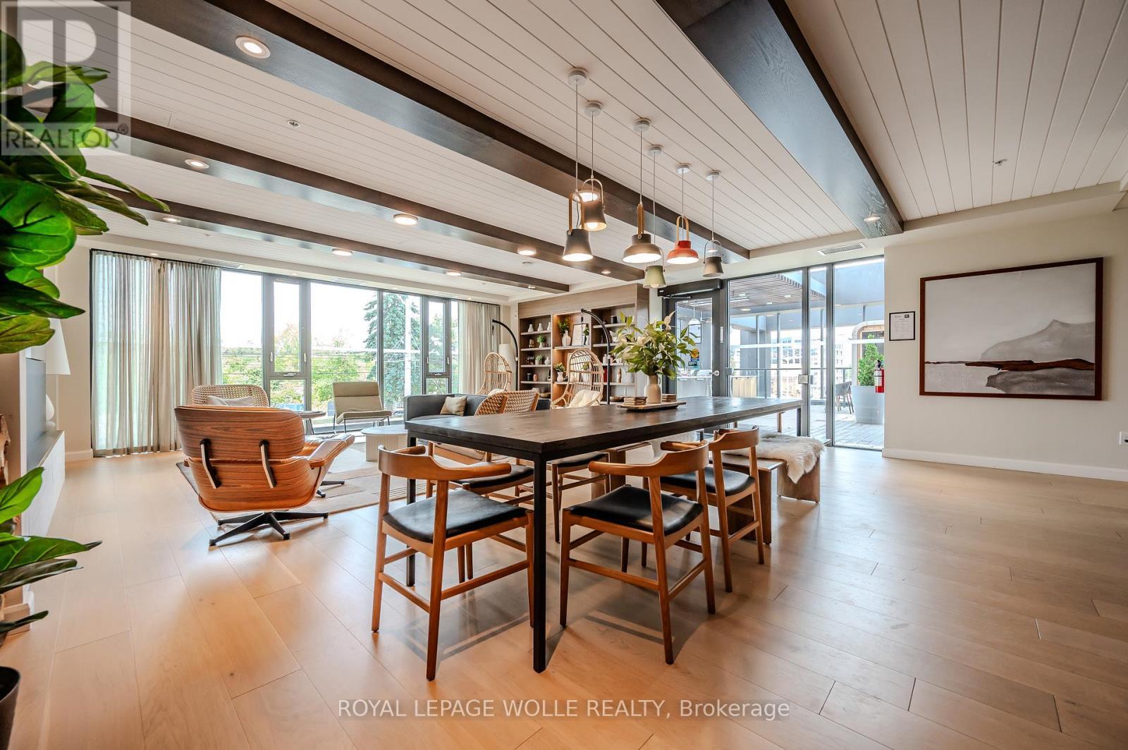 












304 - 741 KING STREET W

,
Kitchener,




Ontario
N2G0E9

