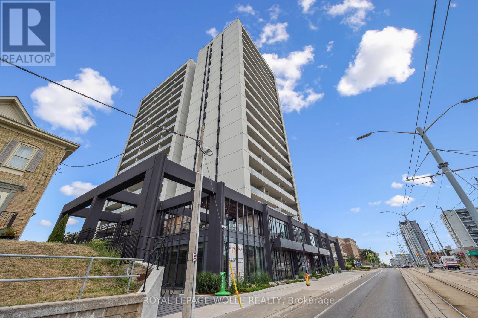 












304 - 741 KING STREET W

,
Kitchener,




Ontario
N2G0E9

