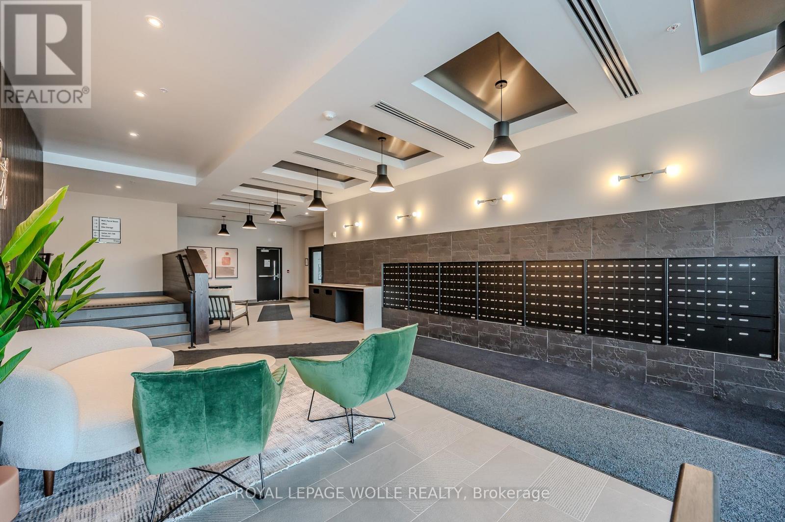 












304 - 741 KING STREET W

,
Kitchener,




Ontario
N2G0E9

