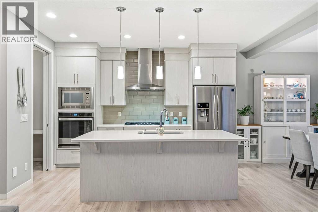 












43 Seton Rise SE

,
Calgary,




Alberta
T3M2V3

