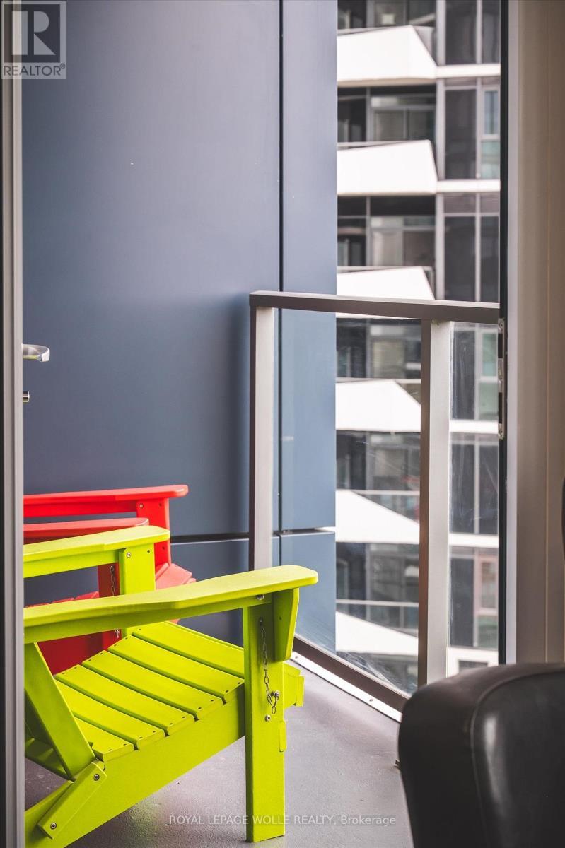 












909 - 15 WELLINGTON STREET S

,
Kitchener,




Ontario
N2G0E4

