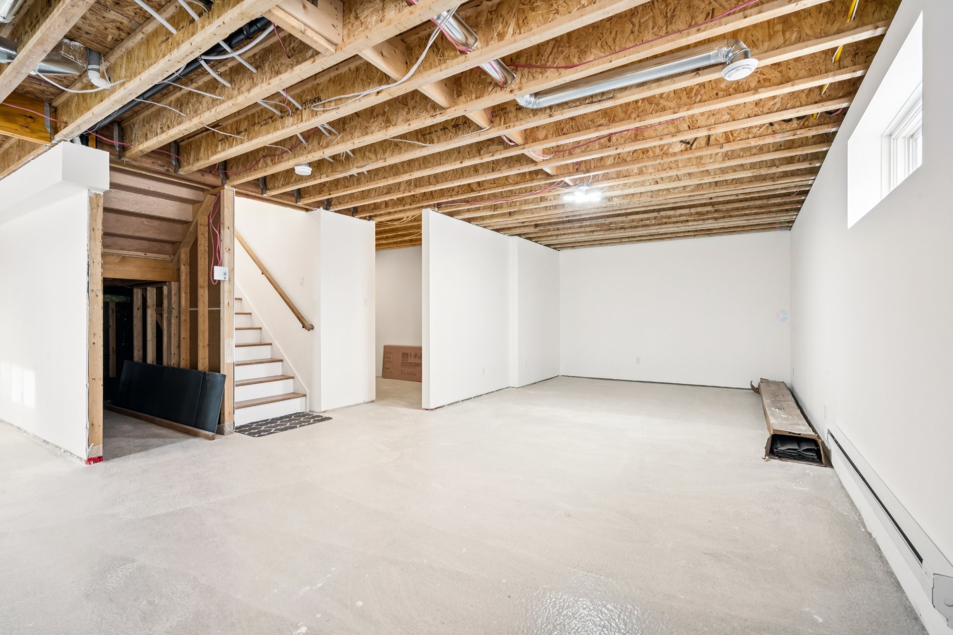 









77


33e Avenue

,
Saint-Blaise-sur-Richelieu,




QC
J0J1W0

