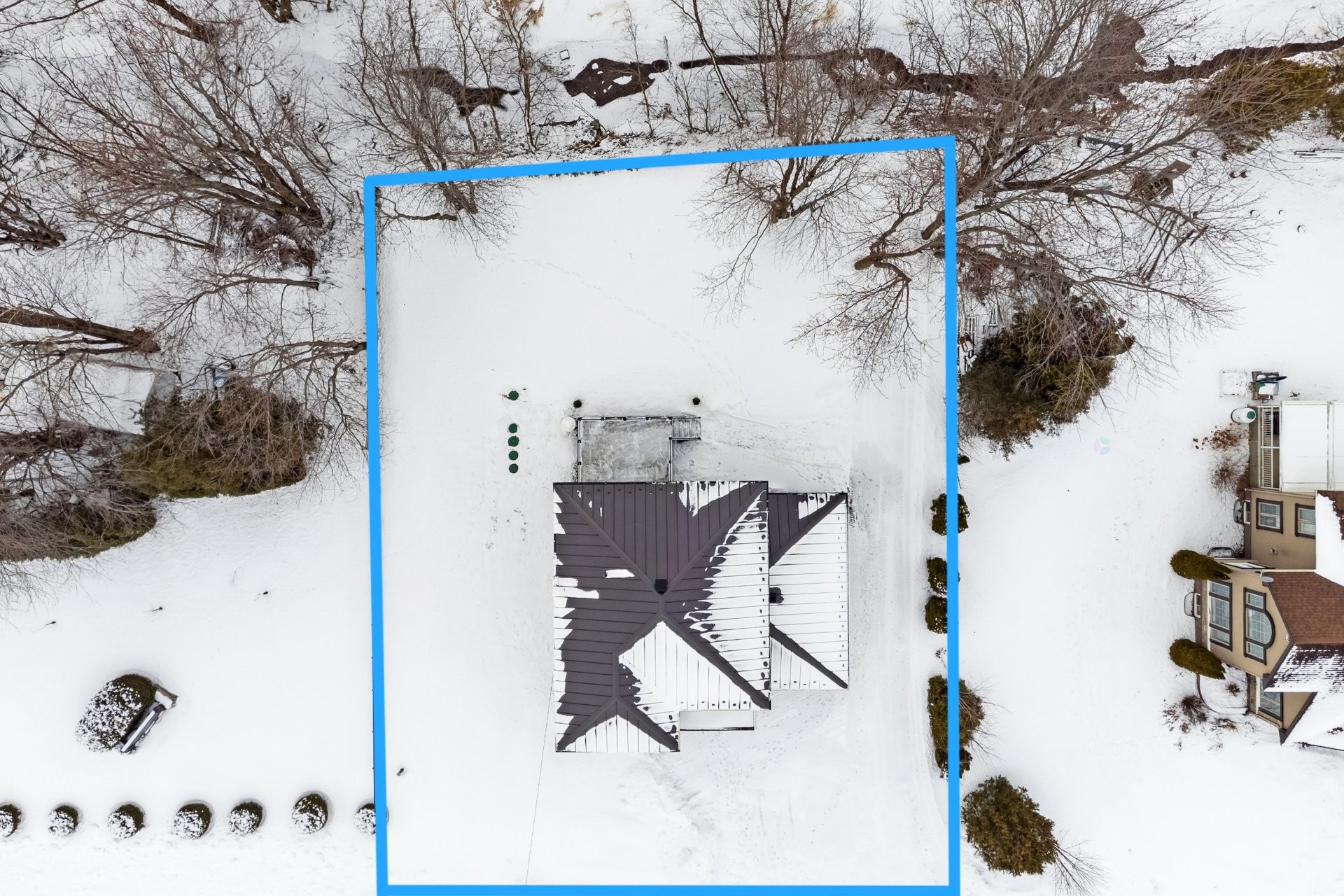 









77


33e Avenue

,
Saint-Blaise-sur-Richelieu,




QC
J0J1W0

