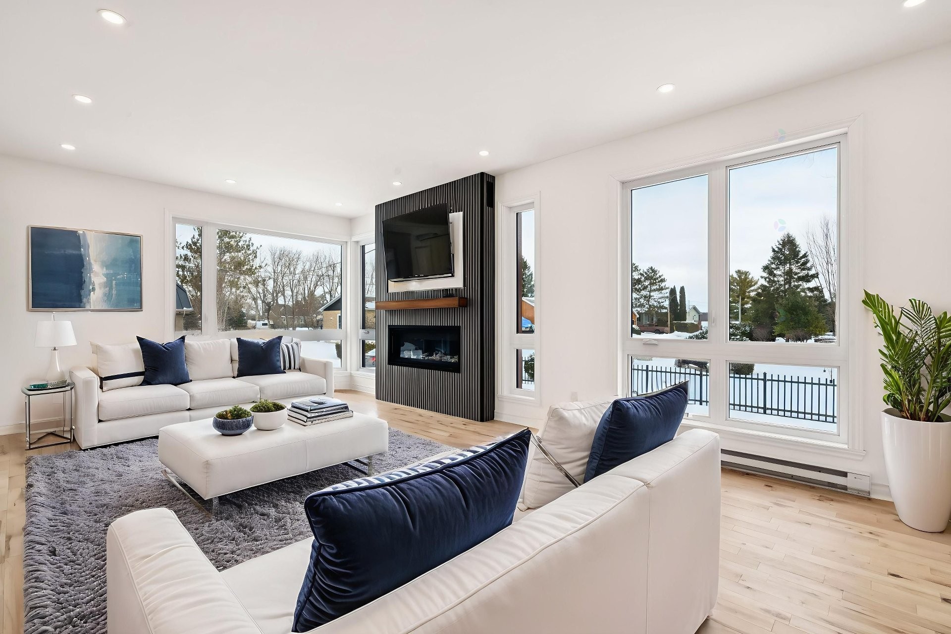 









77


33e Avenue

,
Saint-Blaise-sur-Richelieu,




QC
J0J1W0

