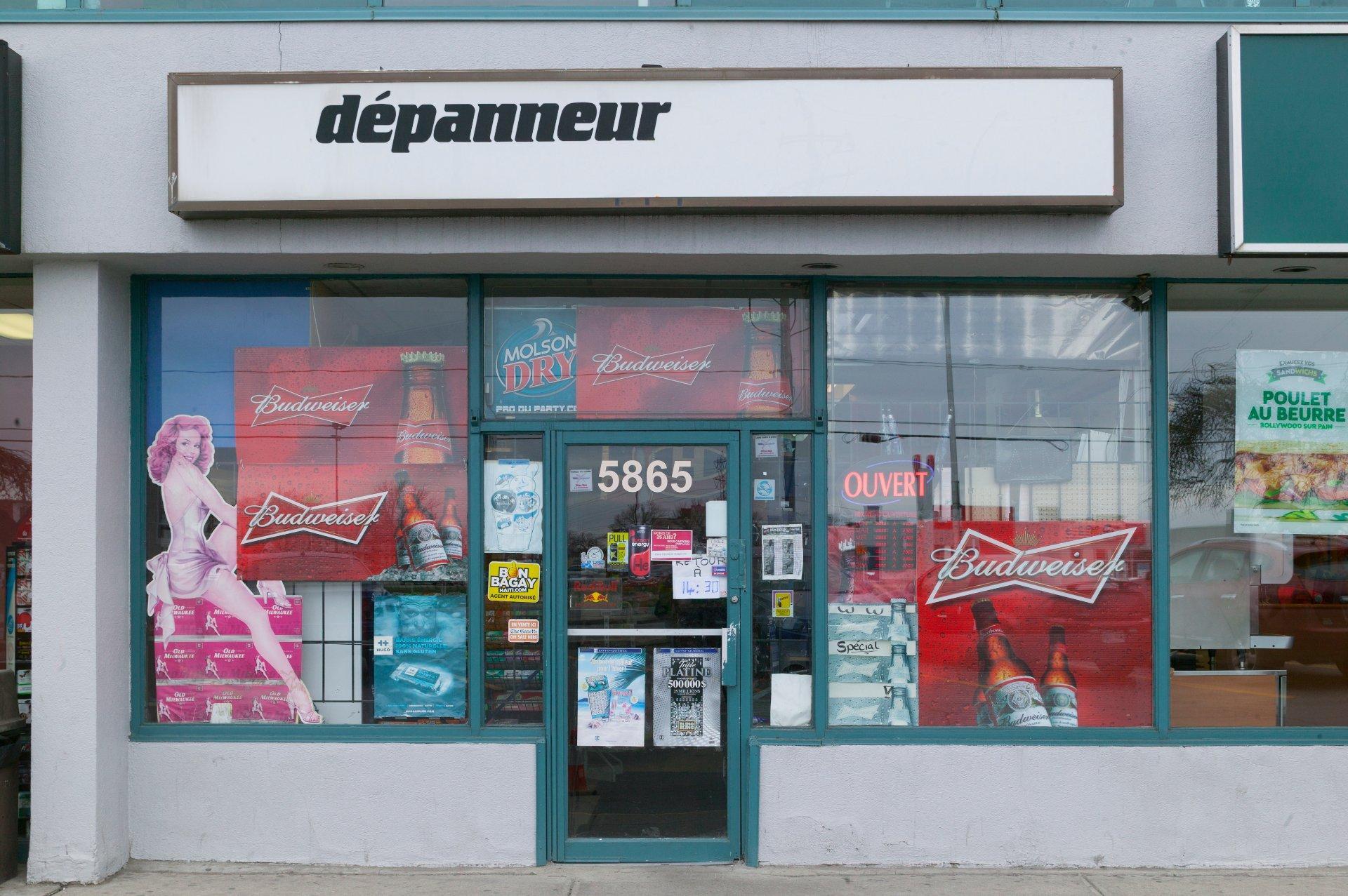 









5805

 - 5879


Boul. Henri-Bourassa E.

, 5865,
Montréal (Montréal-Nord),




QC
H1G2V1

