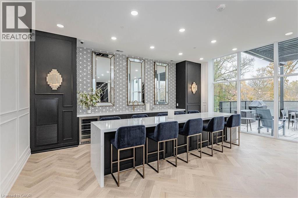 












71 WYNDHAM Street S Unit# 1007

,
Guelph,




Ontario
N1E0T7

