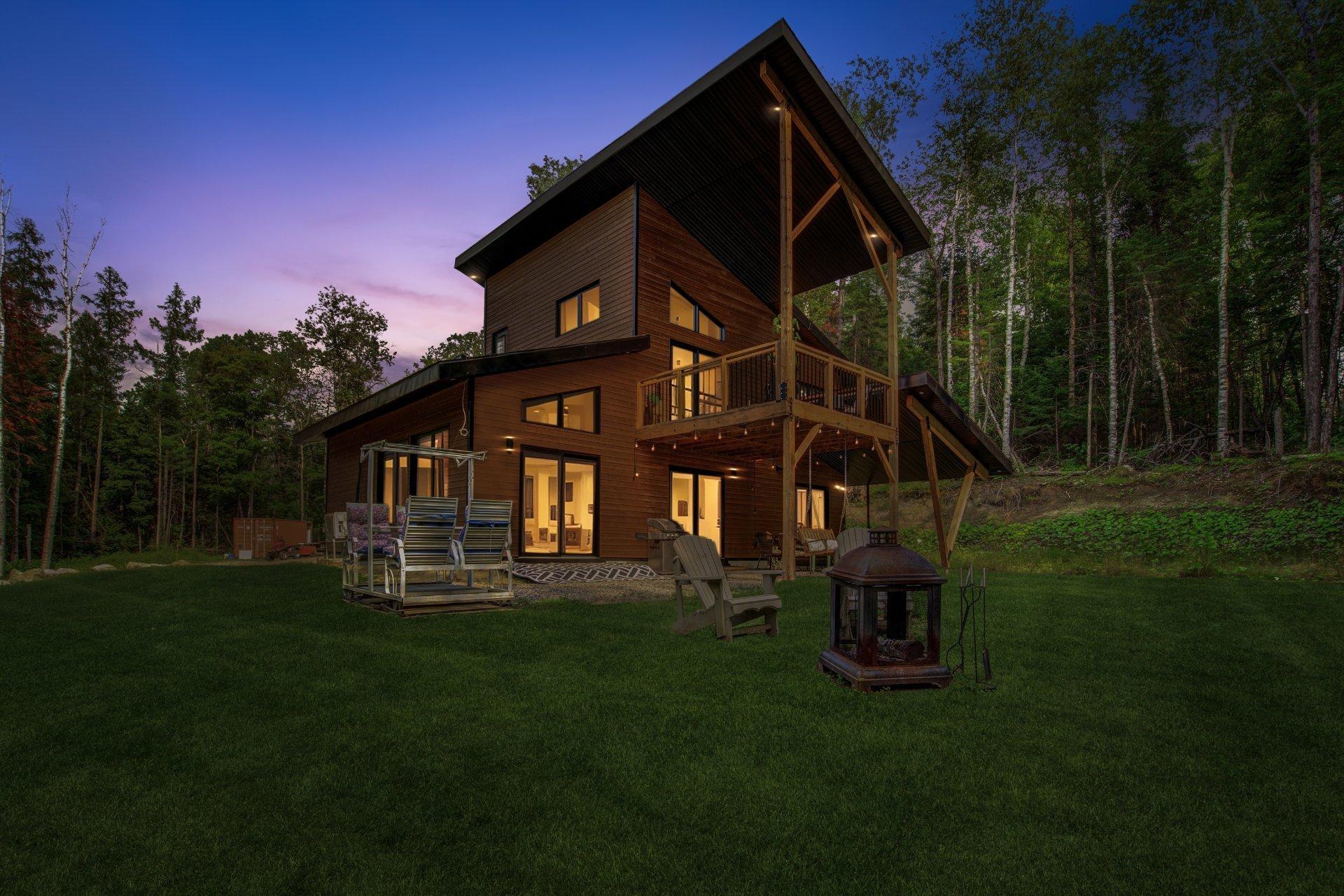 









3513


Rue Rosemary

,
Rawdon,




QC
J0K1S0

