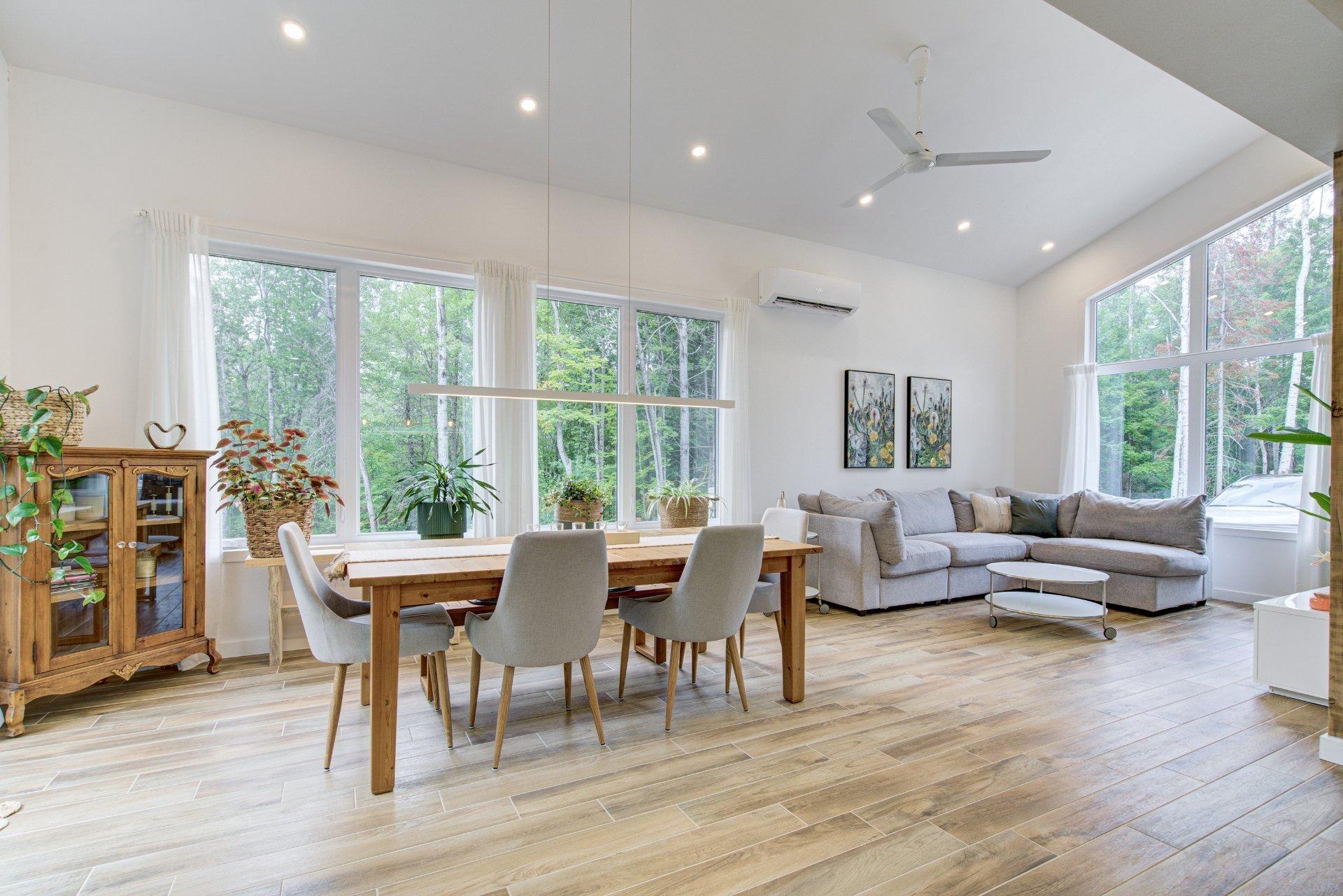 









3513


Rue Rosemary

,
Rawdon,




QC
J0K1S0

