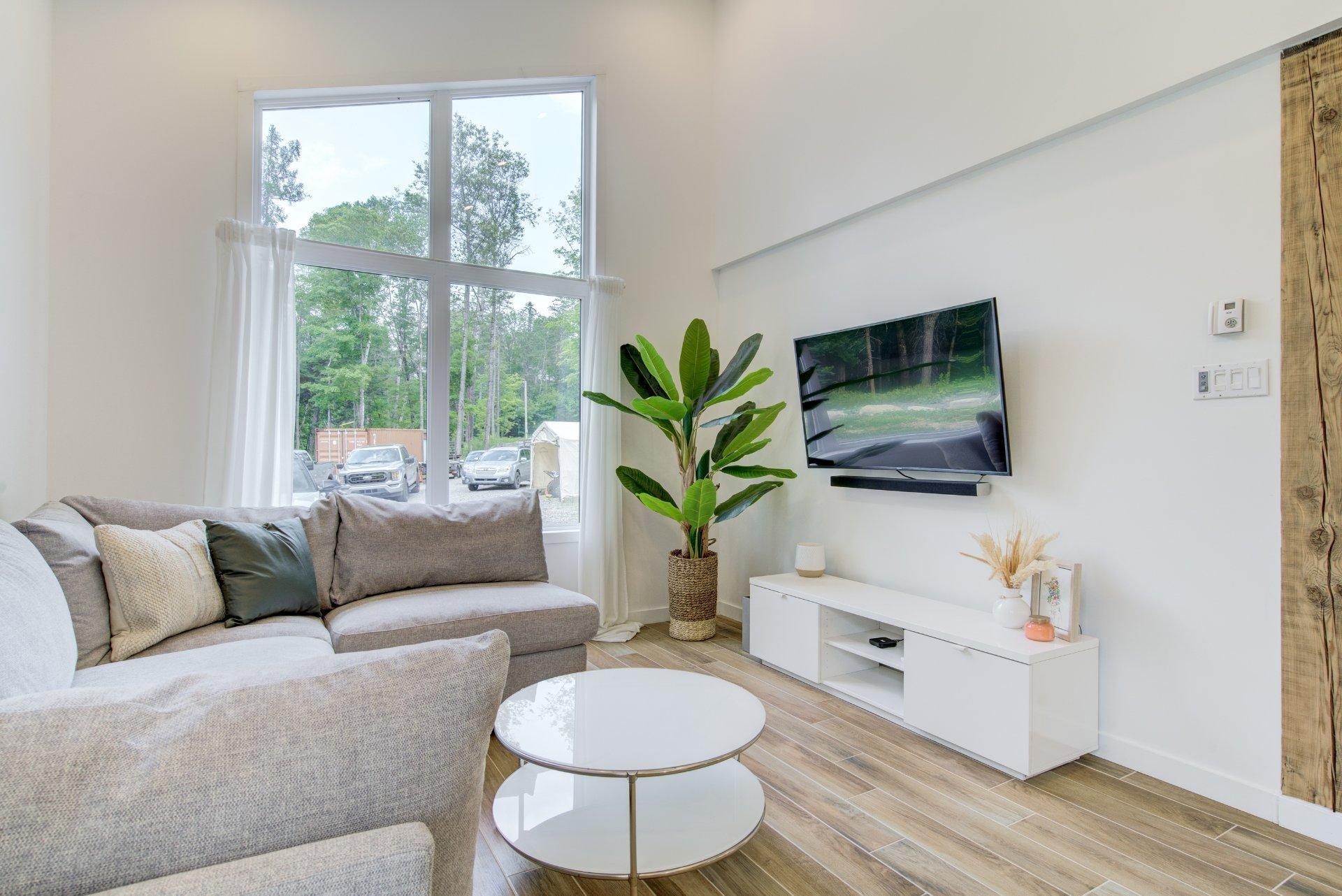 









3513


Rue Rosemary

,
Rawdon,




QC
J0K1S0

