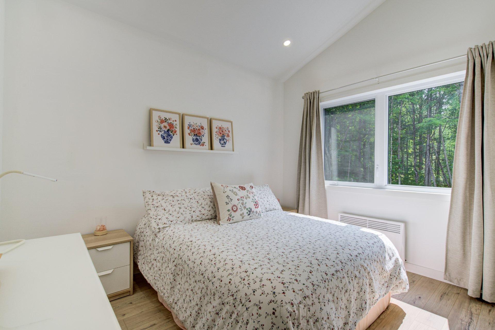 









3513


Rue Rosemary

,
Rawdon,




QC
J0K1S0

