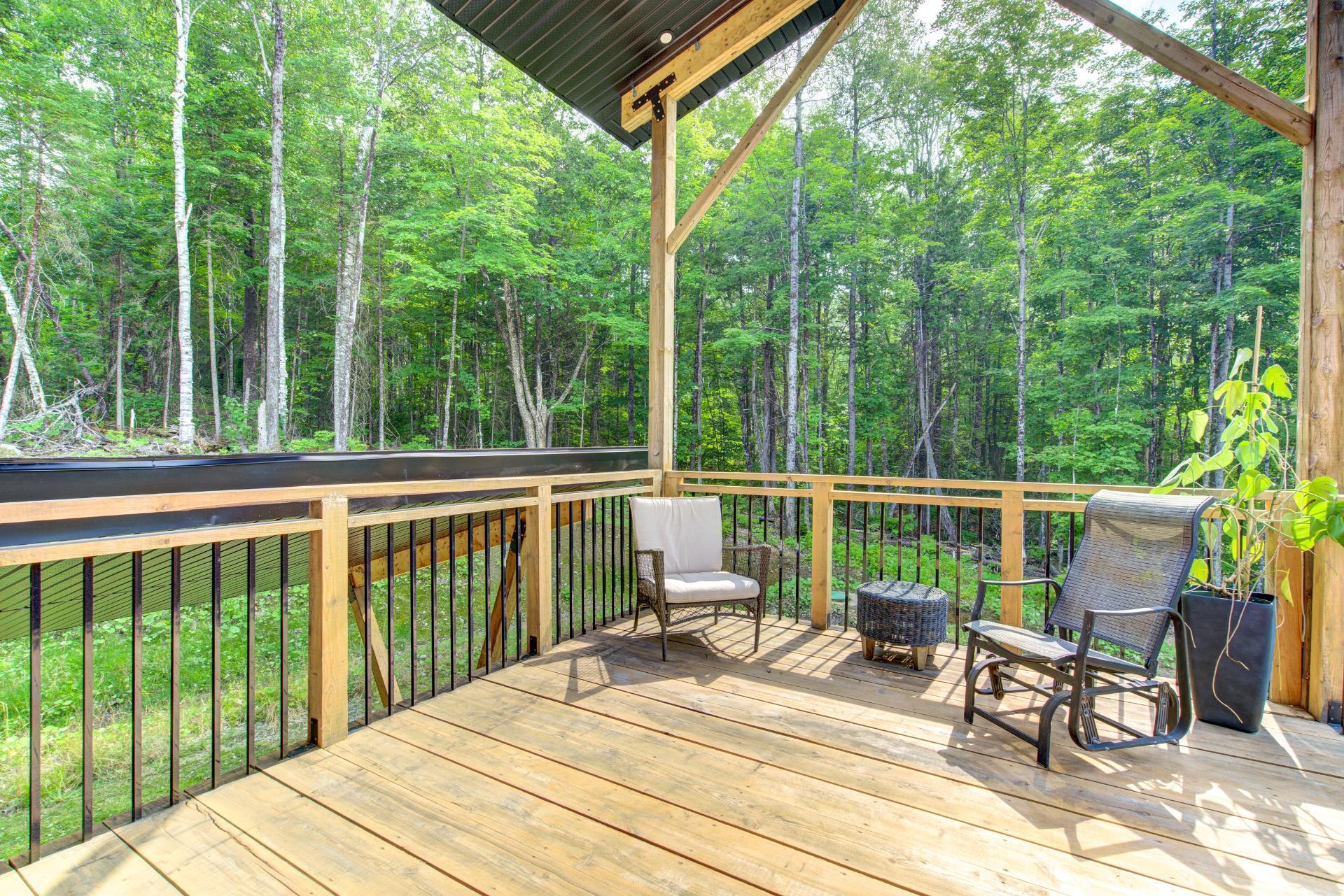 









3513


Rue Rosemary

,
Rawdon,




QC
J0K1S0

