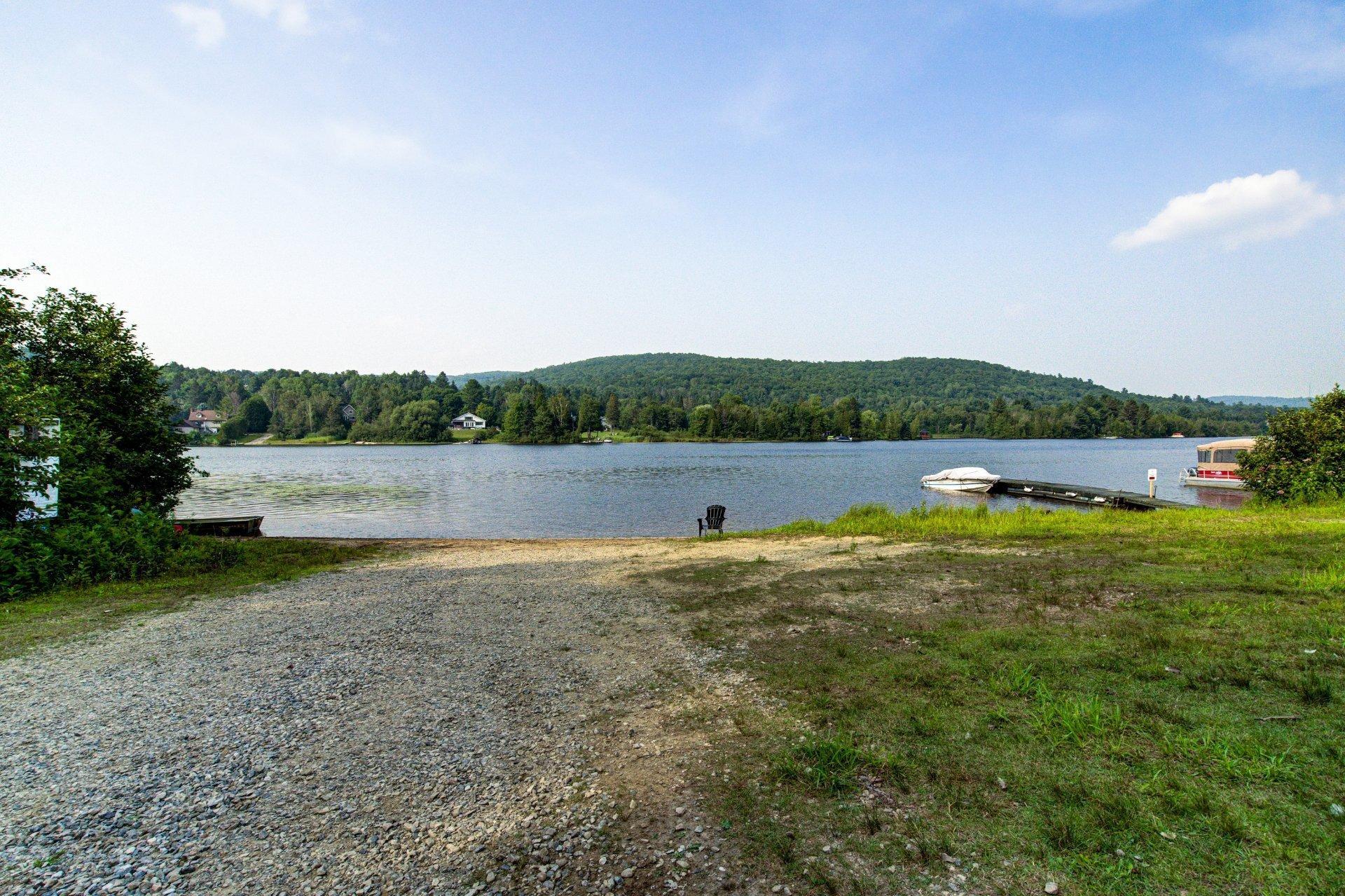 









3513


Rue Rosemary

,
Rawdon,




QC
J0K1S0

