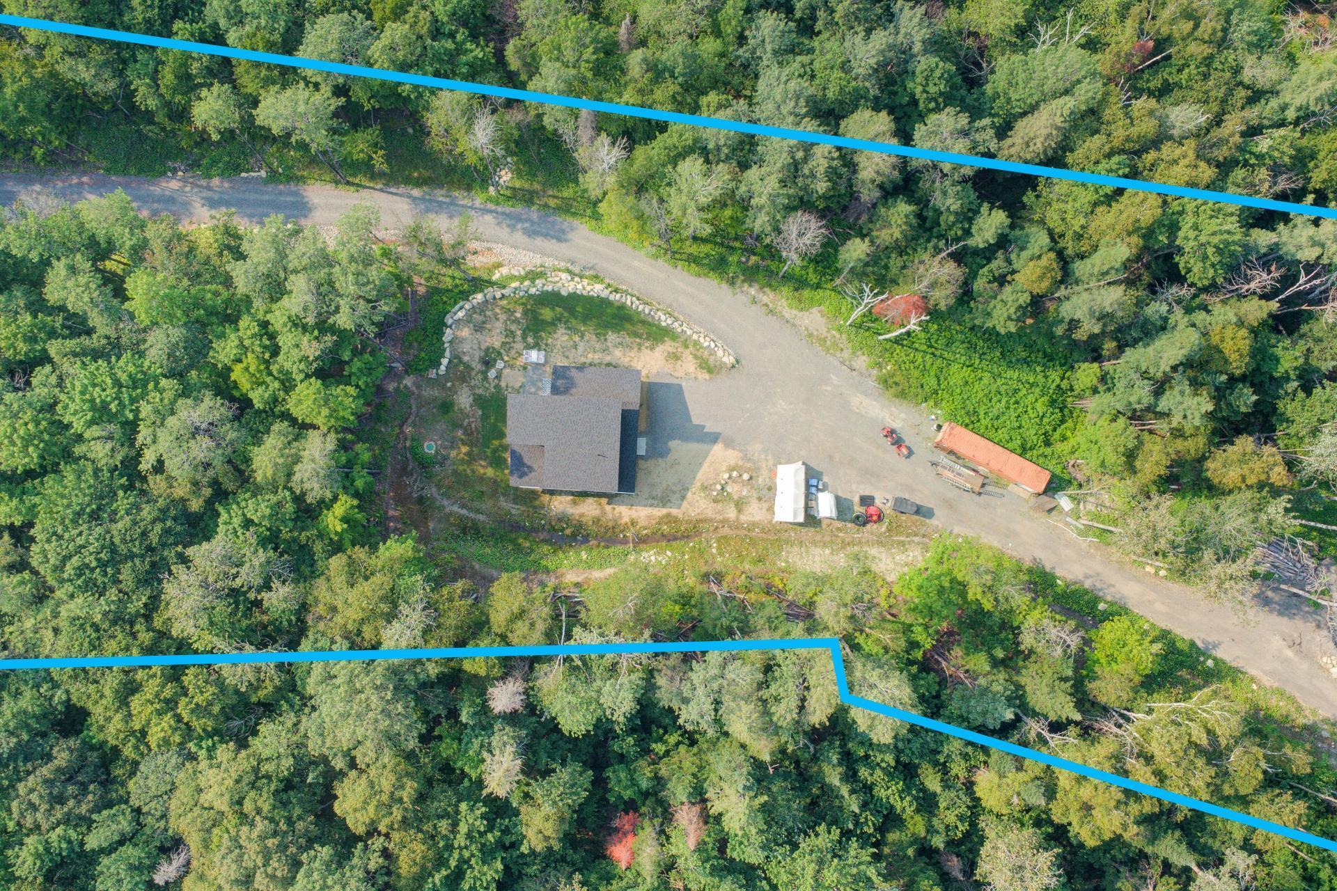 









3513


Rue Rosemary

,
Rawdon,




QC
J0K1S0

