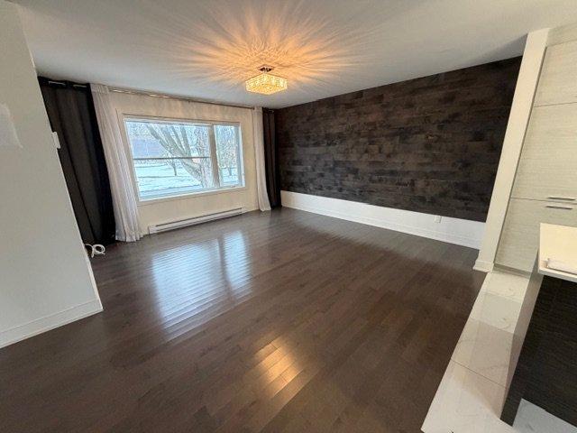 









136


Ch. St-André

,
Saint-Jean-sur-Richelieu,




QC
J2W0K6

