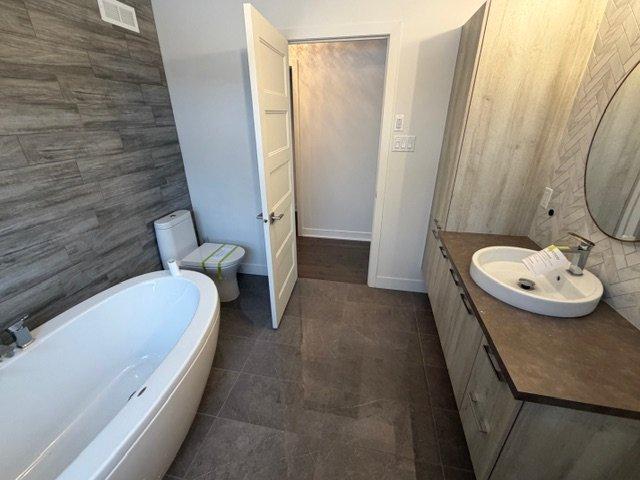 









136


Ch. St-André

,
Saint-Jean-sur-Richelieu,




QC
J2W0K6

