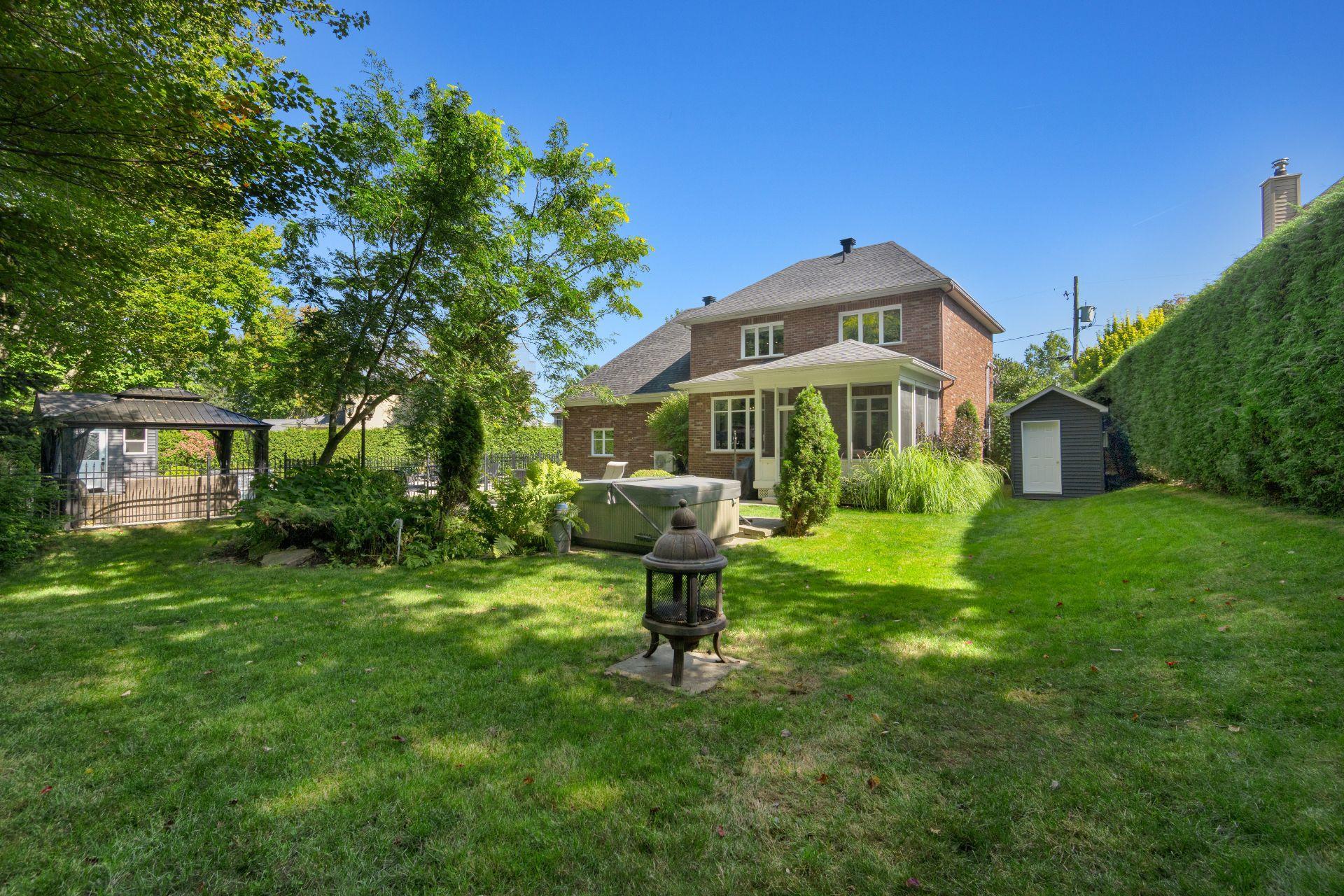 









3223


Rue Alfred-Desrochers

,
Sherbrooke (Les Nations),




QC
J1K3C6

