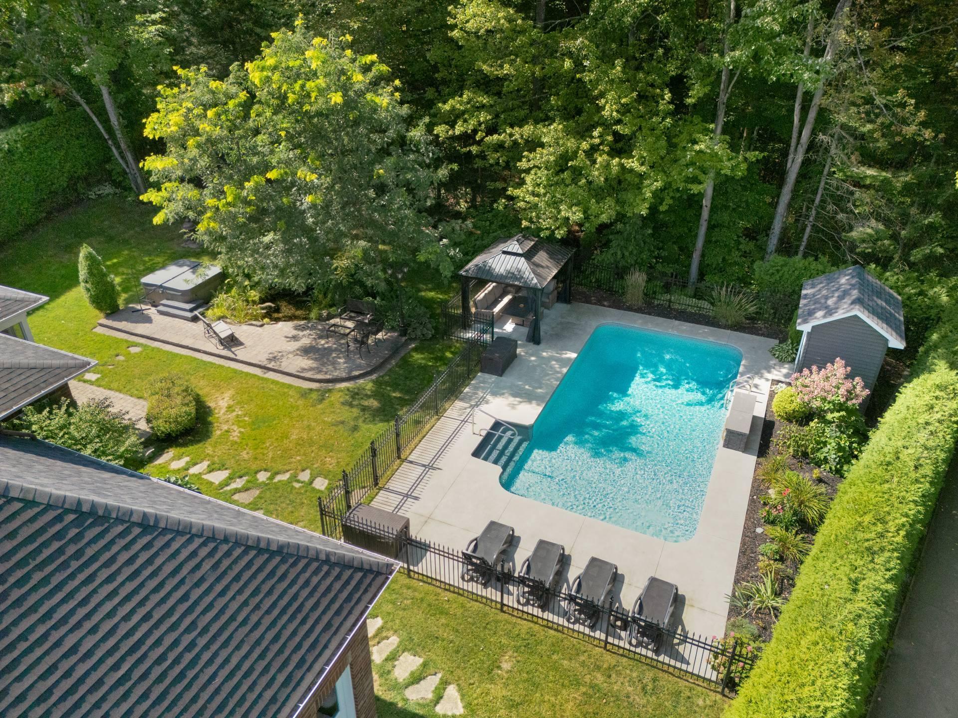 









3223


Rue Alfred-Desrochers

,
Sherbrooke (Les Nations),




QC
J1K3C6

