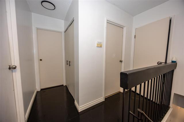 









618


Kenaston

BLVD, 5,
Winnipeg,




MB
R3N 2A1

