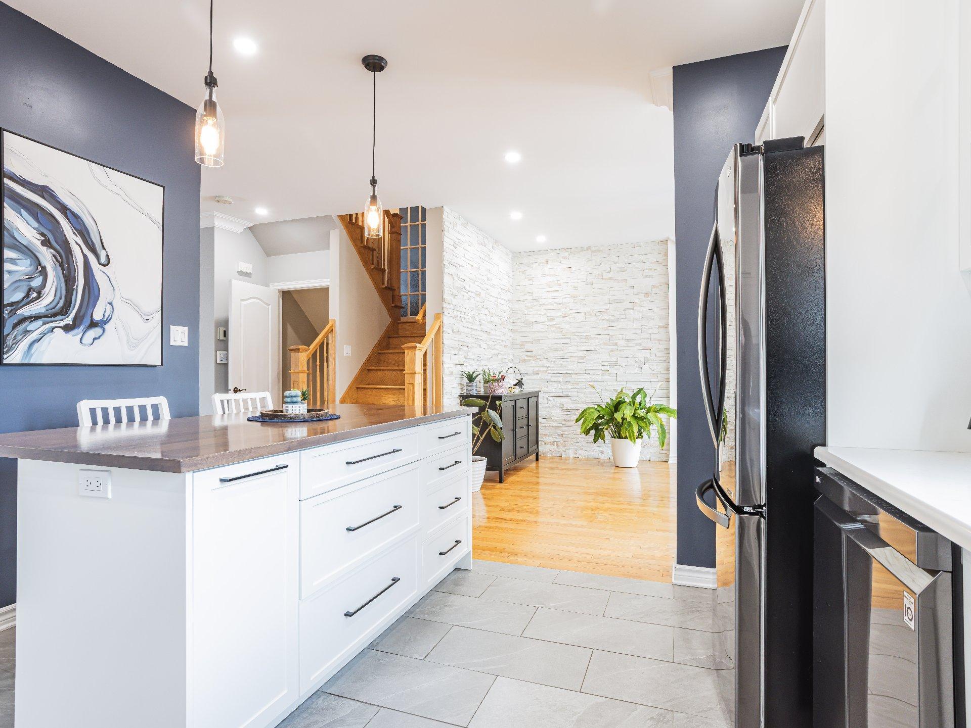 









3230


Boul. De Boucherville

,
Saint-Bruno-de-Montarville,




QC
J3V0A5

