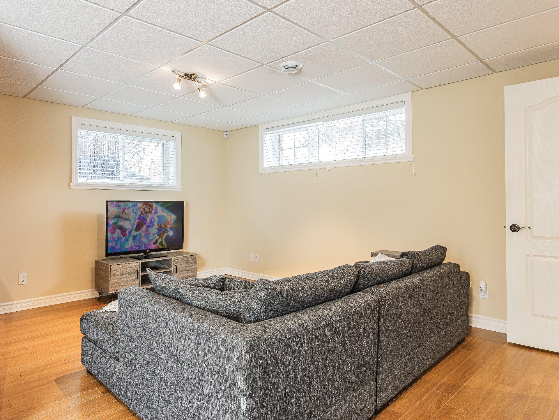 









3230


Boul. De Boucherville

,
Saint-Bruno-de-Montarville,




QC
J3V0A5

