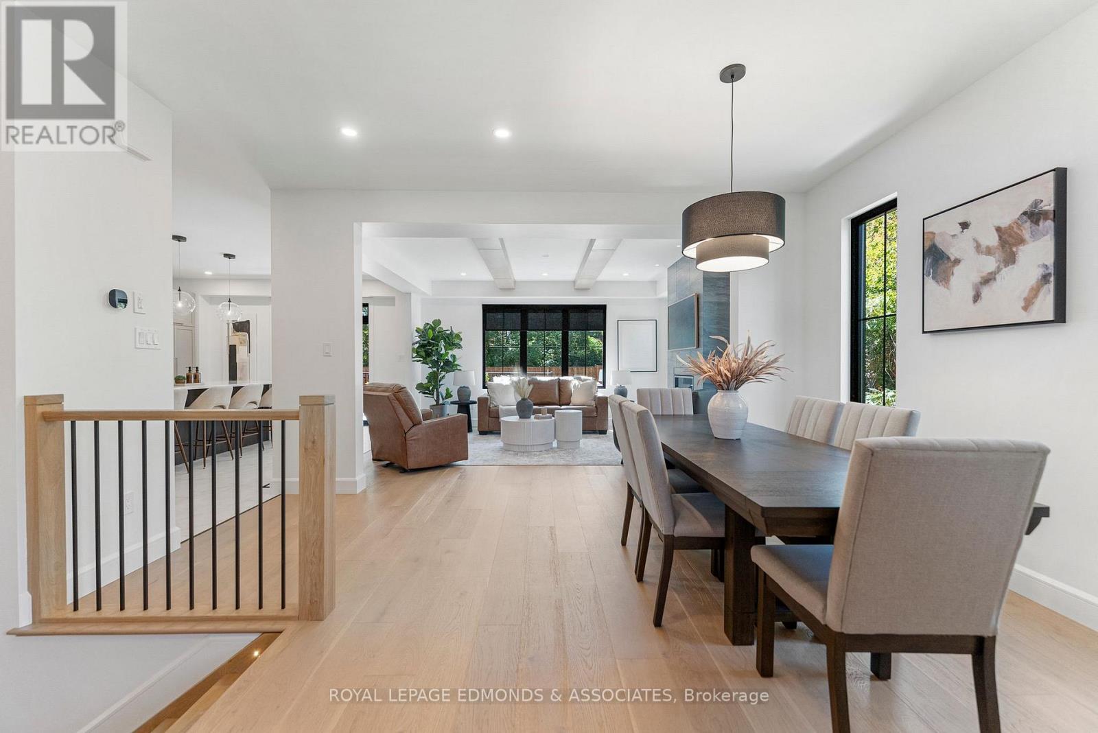 












578 MELTON STREET

,
Pembroke,




Ontario
K8A6Z5

