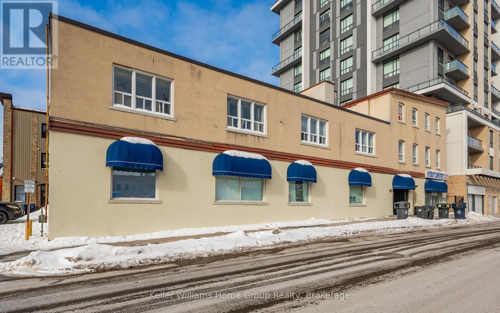 












40 BAKER STREET

,
Guelph (Downtown),




Ontario
N1H4G1

