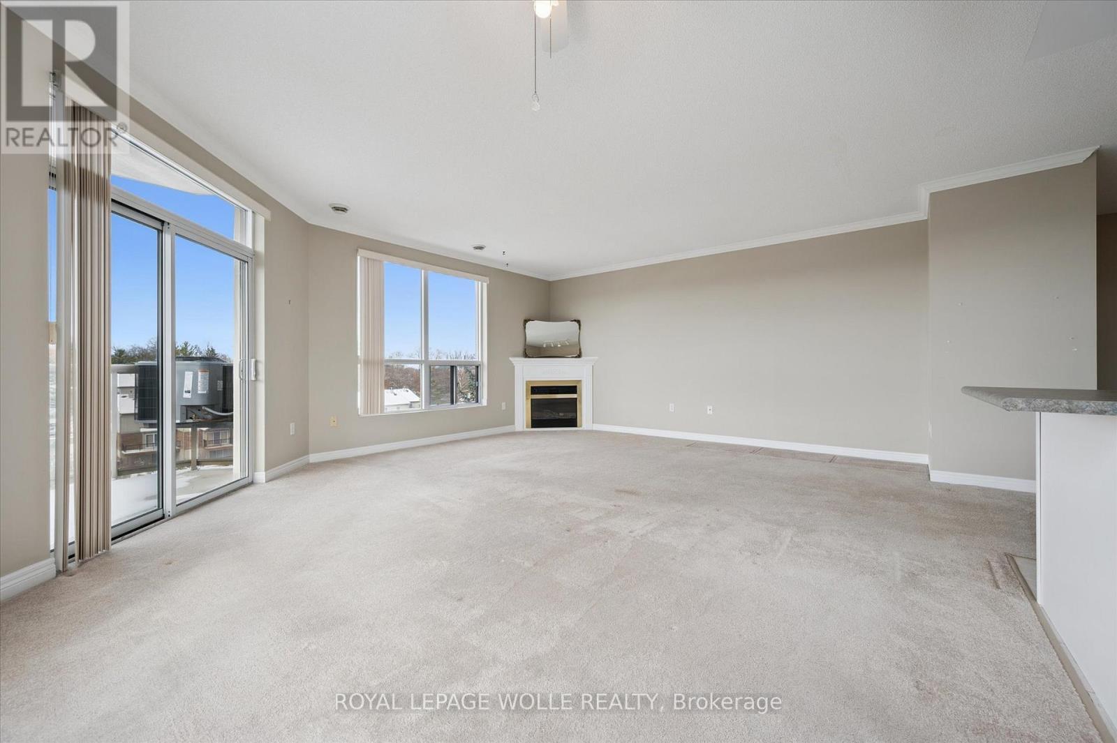 












706 - 255 KEATS WAY

,
Waterloo,




Ontario
N2L6N6

