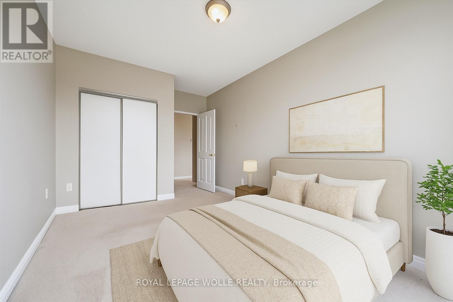 












706 - 255 KEATS WAY

,
Waterloo,




Ontario
N2L6N6

