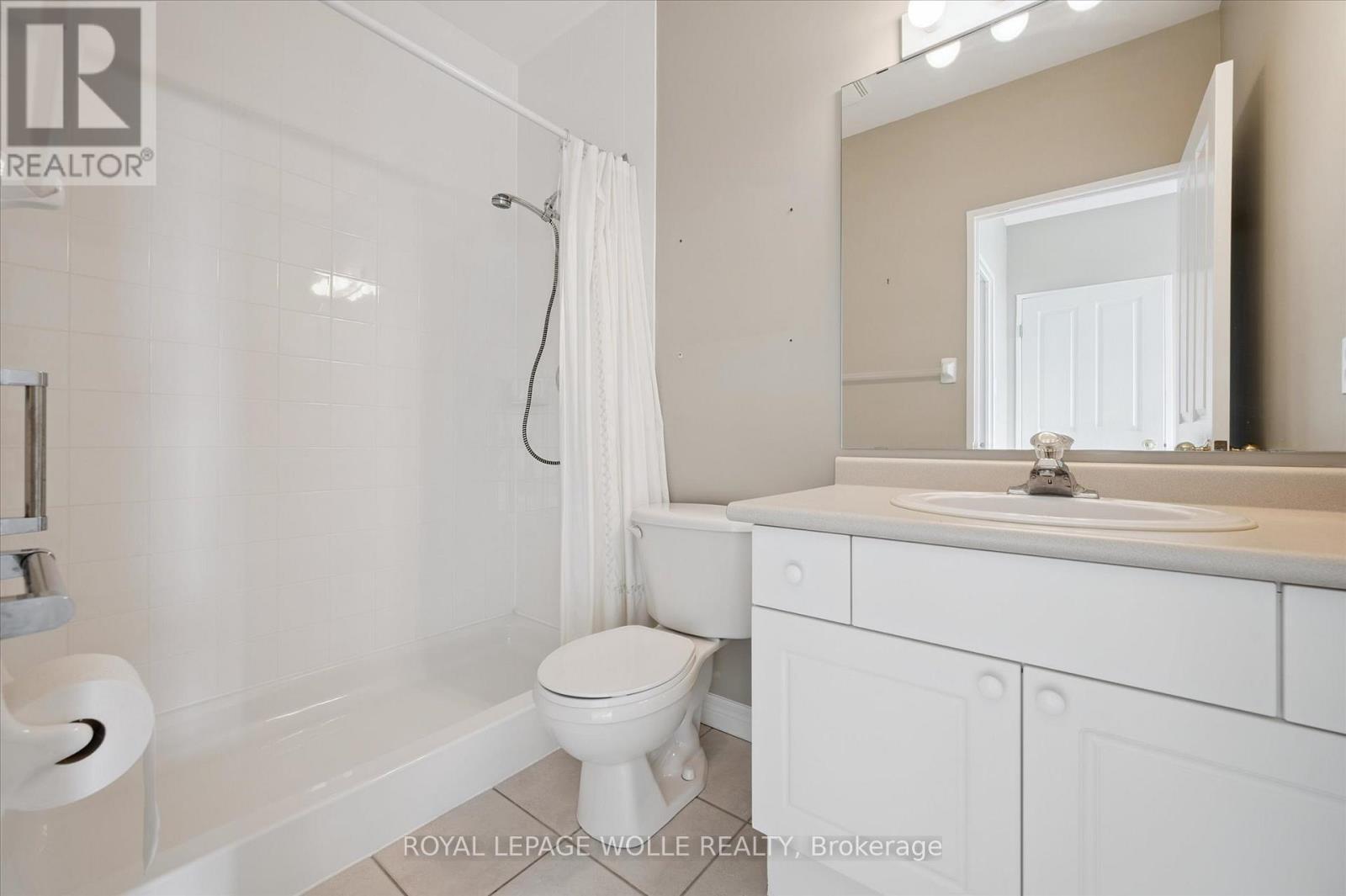 












706 - 255 KEATS WAY

,
Waterloo,




Ontario
N2L6N6

