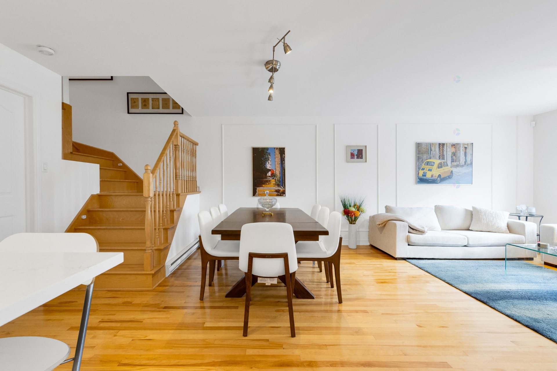 









3729


Rue Céline-Marier

,
Montréal (Saint-Laurent),




QC
H4R3N3

