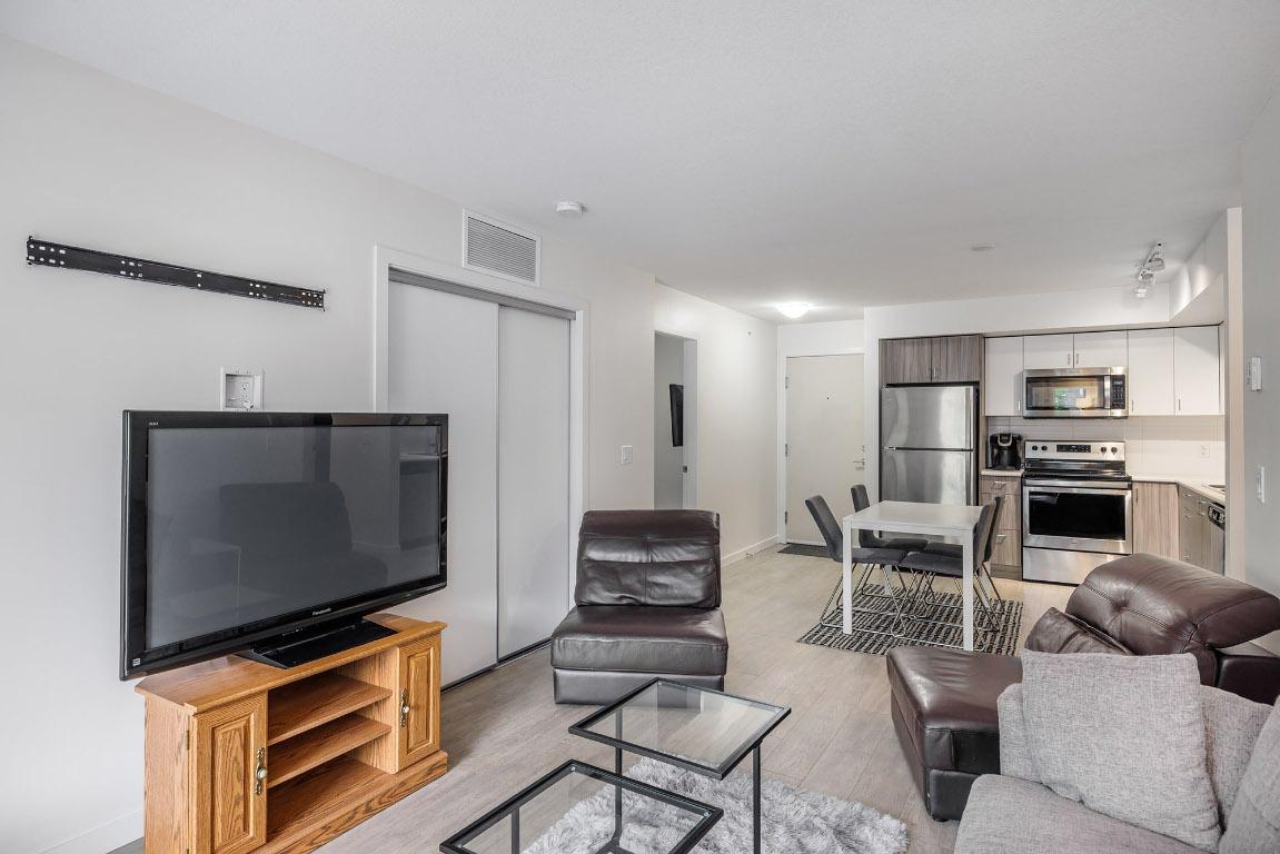 









725


Academy

Way, PH18,
Kelowna,




BC
V1V 3A4

