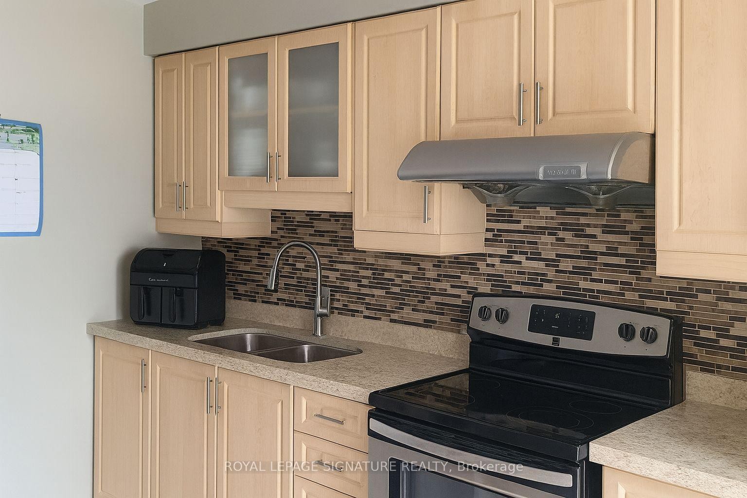 









44


Parker

Crescent,
Ajax,




ON
L1S 3R5

