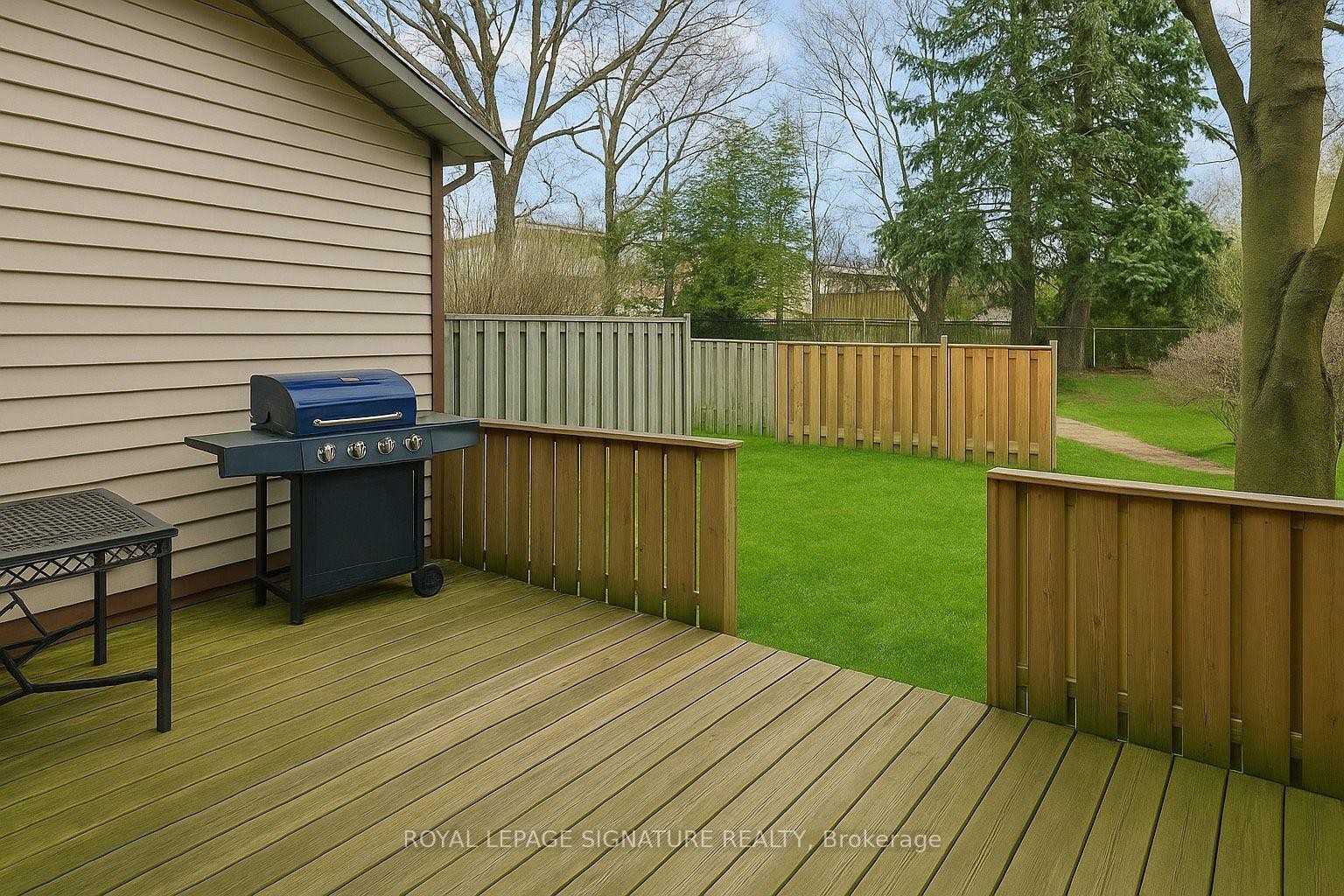 









44


Parker

Crescent,
Ajax,




ON
L1S 3R5

