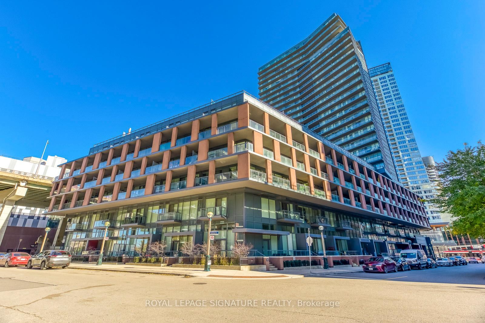 









20


Bruyeres

Mews, 1901,
Toronto,




ON
M5V 0G8

