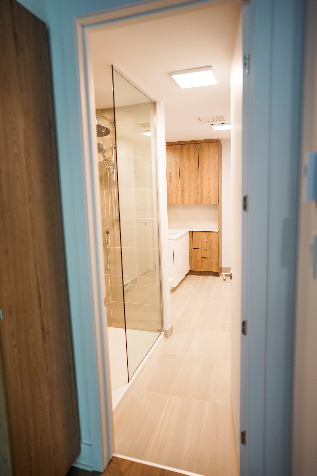 









1320


Rue Olier

, 409,
Montréal (Le Sud-Ouest),




QC
H3C0Y8

