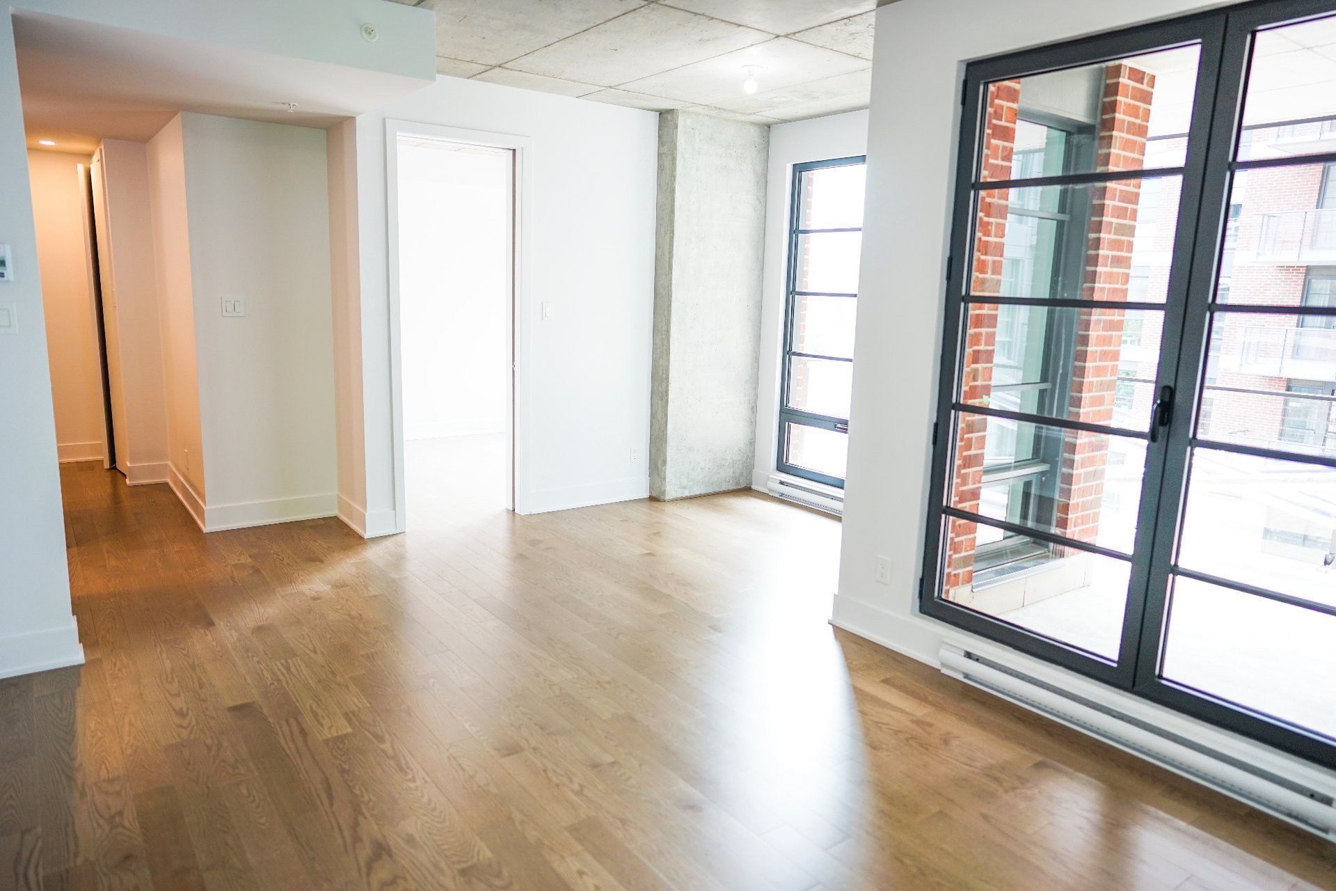 









1320


Rue Olier

, 409,
Montréal (Le Sud-Ouest),




QC
H3C0Y8

