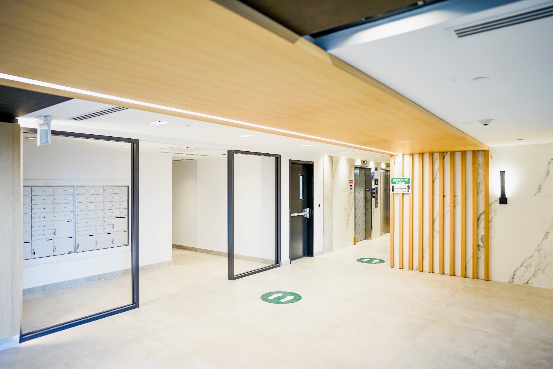 









1320


Rue Olier

, 409,
Montréal (Le Sud-Ouest),




QC
H3C0Y8

