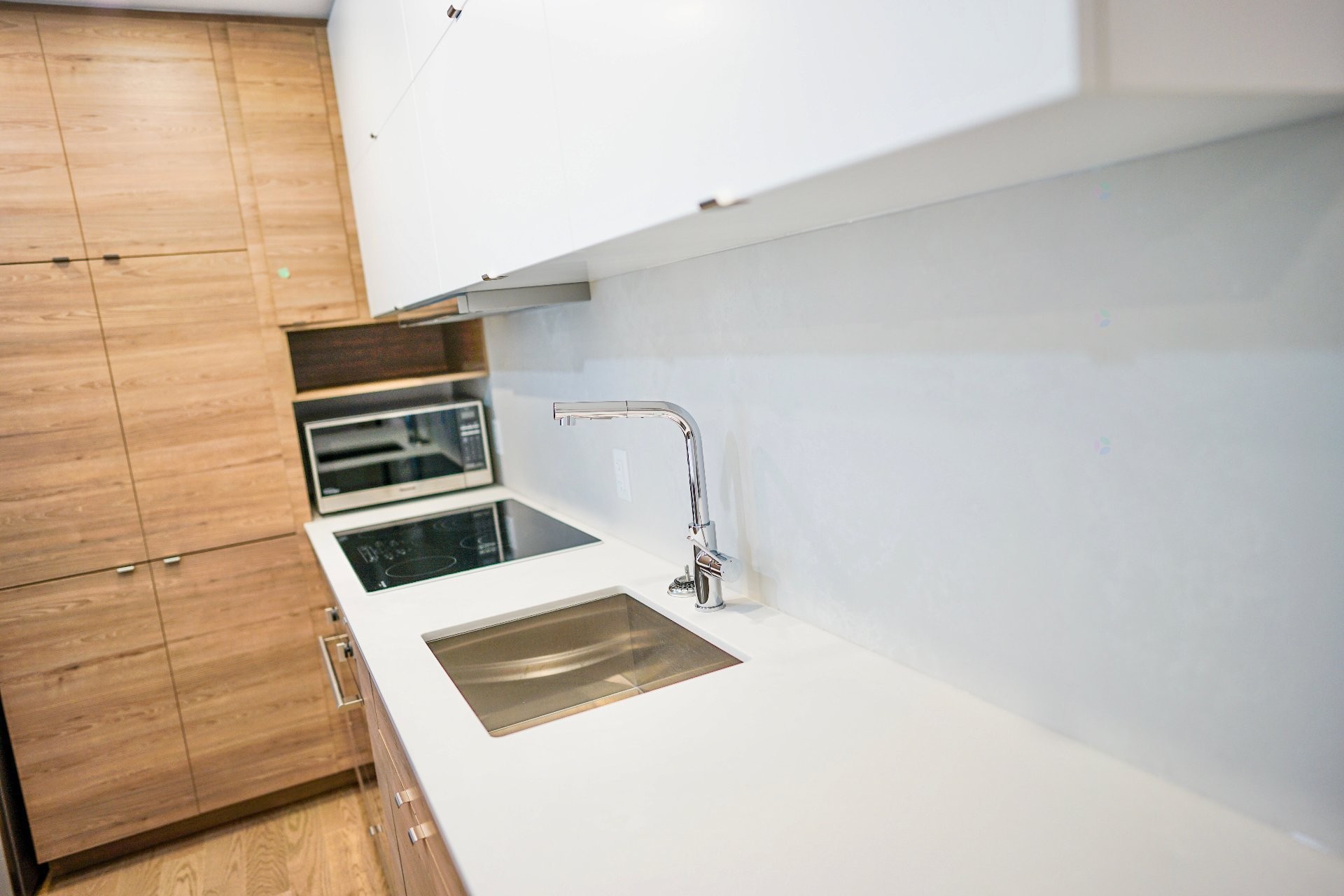 









1320


Rue Olier

, 409,
Montréal (Le Sud-Ouest),




QC
H3C0Y8

