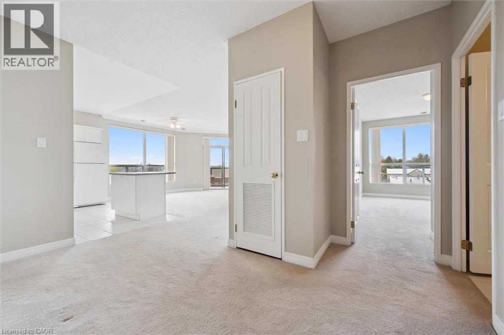 












255 KEATS Way Unit# 706

,
Waterloo,




Ontario
N2L6N6

