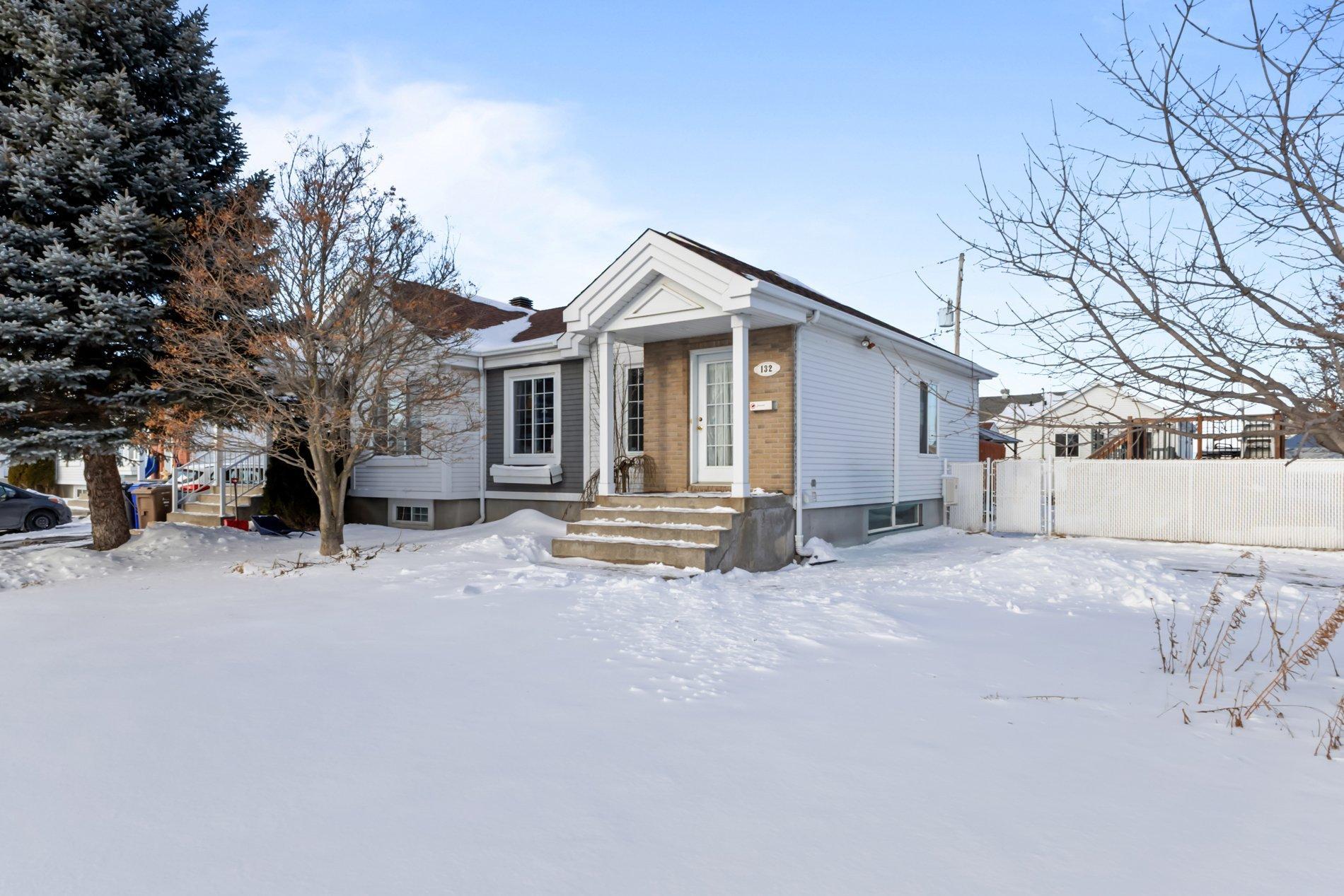 









132


Rue Trudeau

,
Varennes,




QC
J3X2G8

