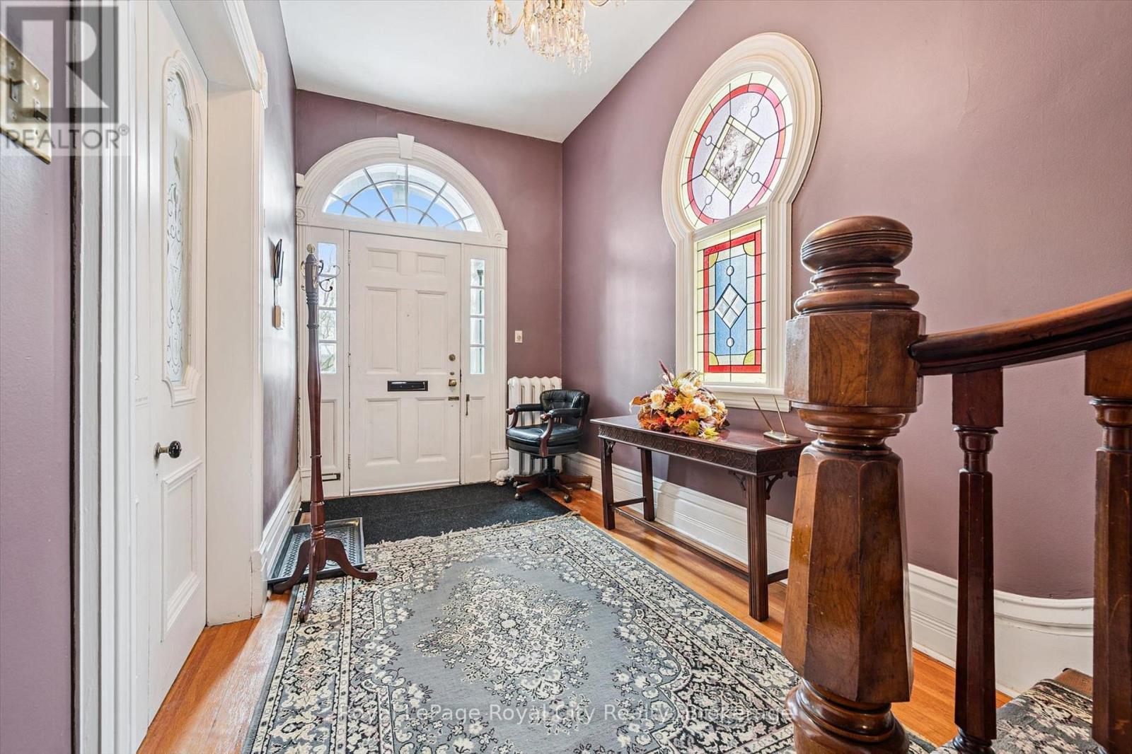 












143 NORFOLK STREET

,
Guelph (Downtown),




Ontario
N1H4J7

