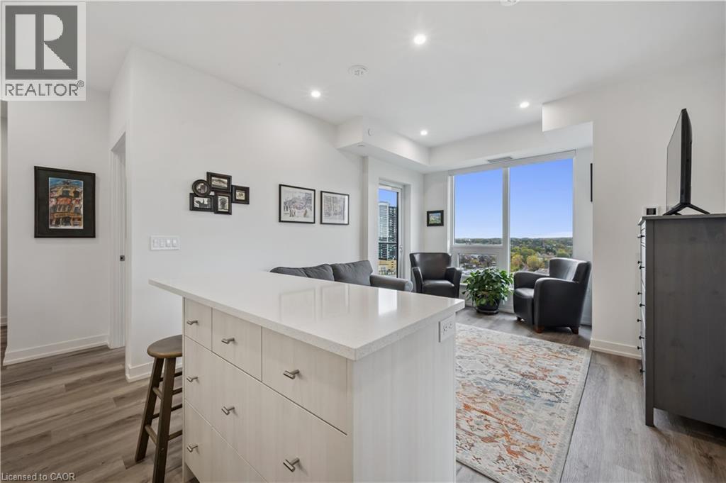 












15 WELLINGTON Street S Unit# 909

,
Kitchener,




Ontario
N2G0E4

