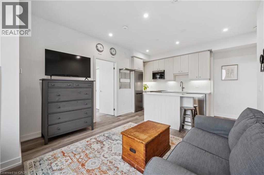 












15 WELLINGTON Street S Unit# 909

,
Kitchener,




Ontario
N2G0E4

