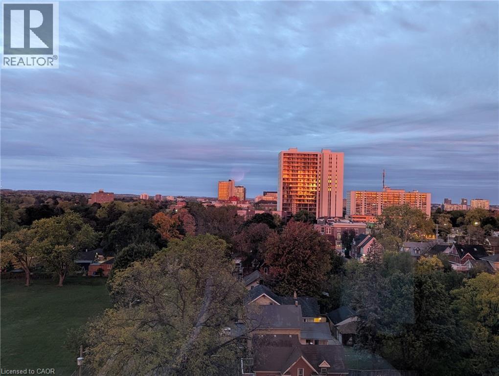 












15 WELLINGTON Street S Unit# 909

,
Kitchener,




Ontario
N2G0E4

