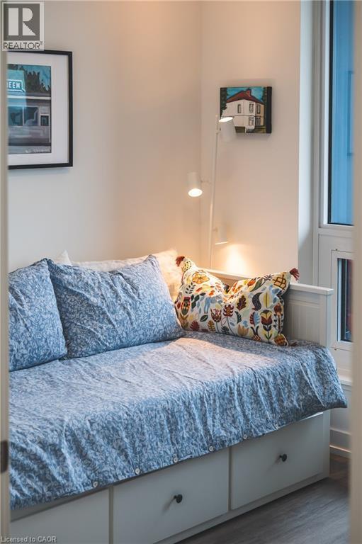 












15 WELLINGTON Street S Unit# 909

,
Kitchener,




Ontario
N2G0E4

