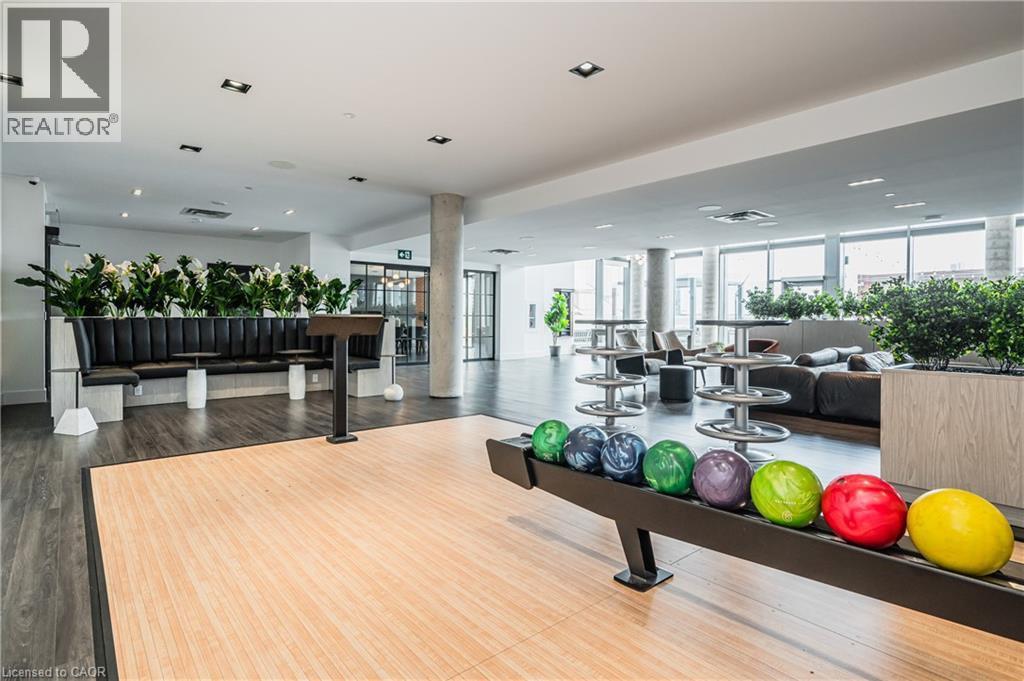 












15 WELLINGTON Street S Unit# 909

,
Kitchener,




Ontario
N2G0E4

