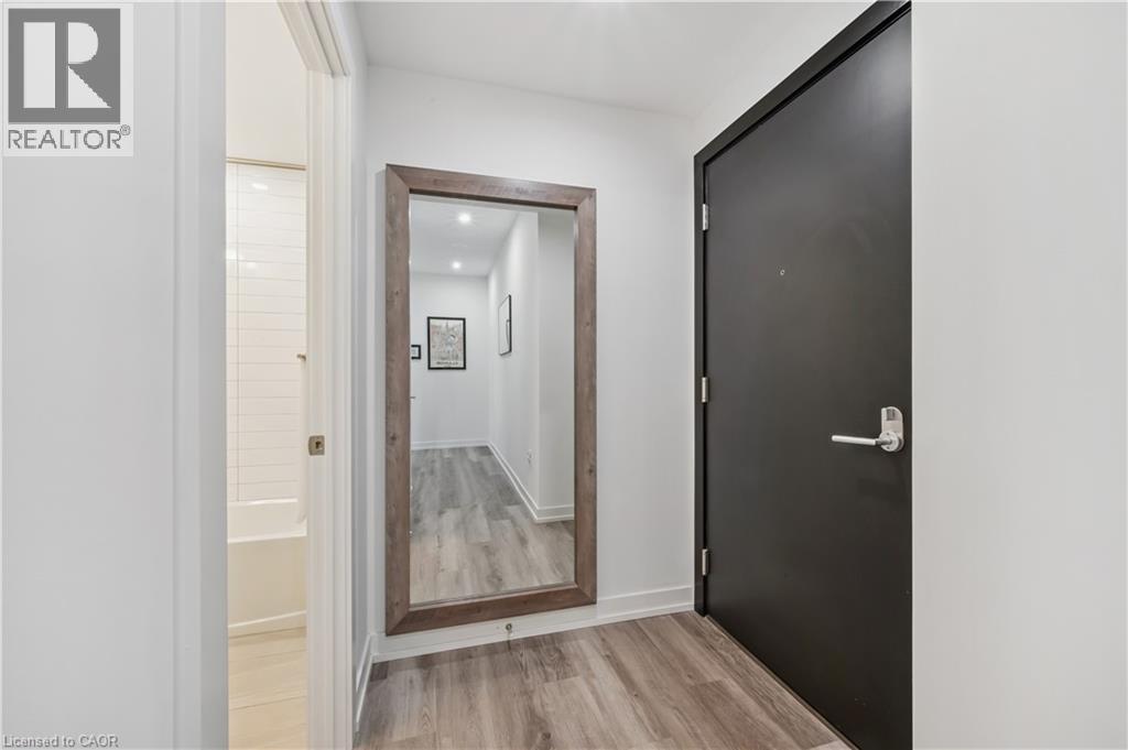 












15 WELLINGTON Street S Unit# 909

,
Kitchener,




Ontario
N2G0E4

