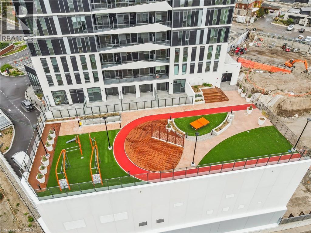 












15 WELLINGTON Street S Unit# 909

,
Kitchener,




Ontario
N2G0E4

